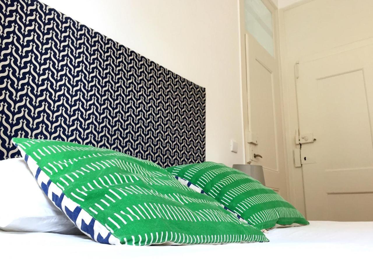 The Color Hostel Lisboa Extérieur photo