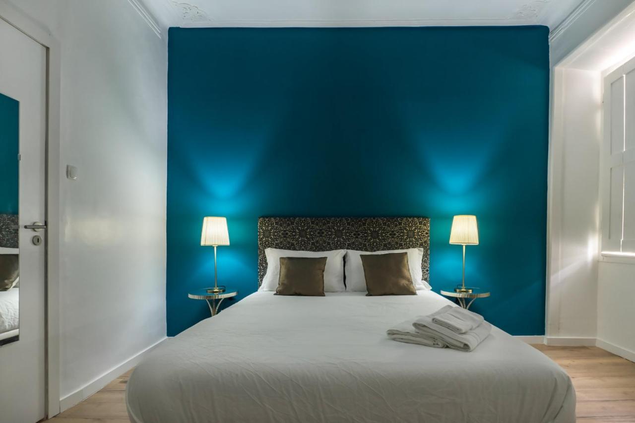 The Color Hostel Lisboa Extérieur photo