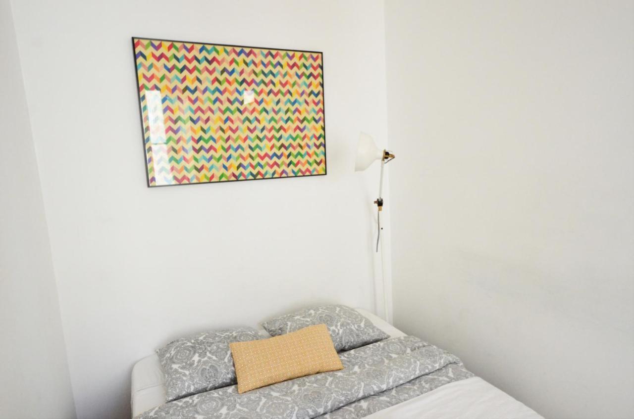The Color Hostel Lisboa Extérieur photo