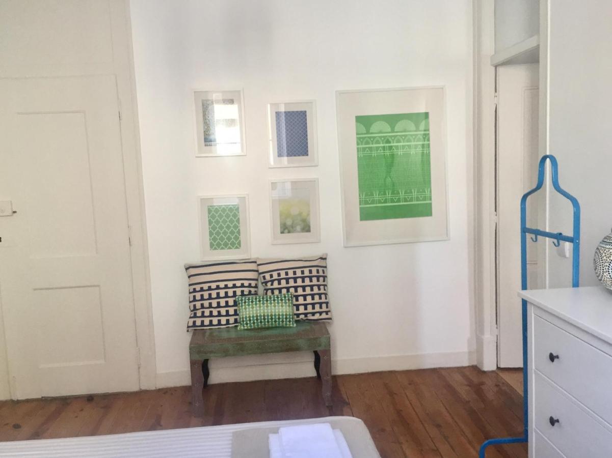 The Color Hostel Lisboa Extérieur photo